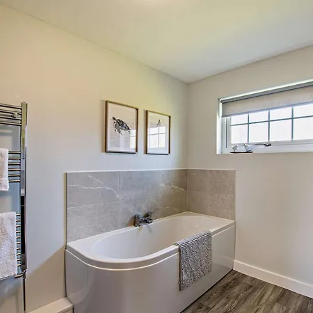 3 Bed In Cockermouth 90920 別荘 *