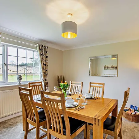 別荘 3 Bed In Cockermouth 90920 *